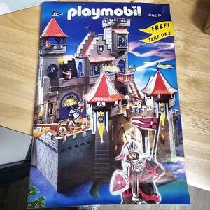 2005 Playmobil Catalog NEW CONDITION